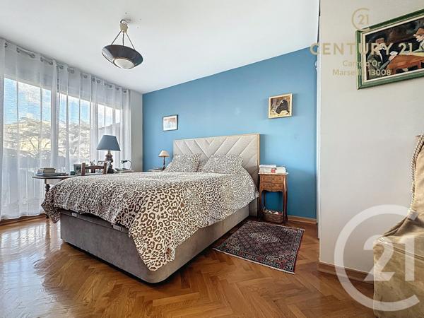 Appartement F3 à vendre  3 pièces - 79,17 m2 MARSEILLE - 13008