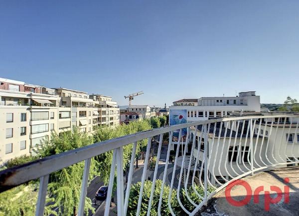Appartement à louer    3 pièces • 72,67 m2 Villefranche-sur-Saône