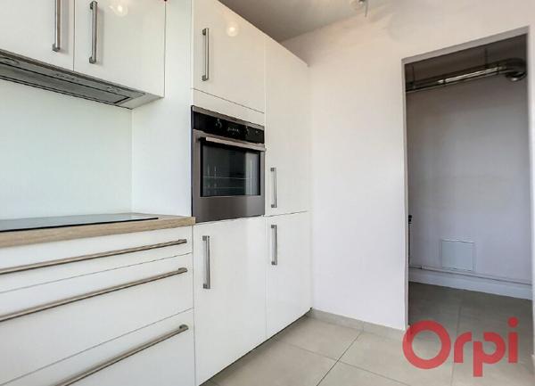 Appartement à louer    3 pièces • 72,67 m2 Villefranche-sur-Saône