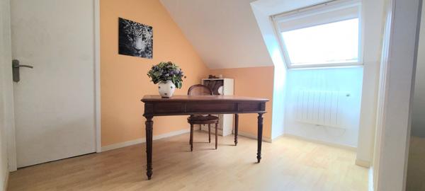 Maison LA CHAPELLE EN SERVAL - 8 pièces