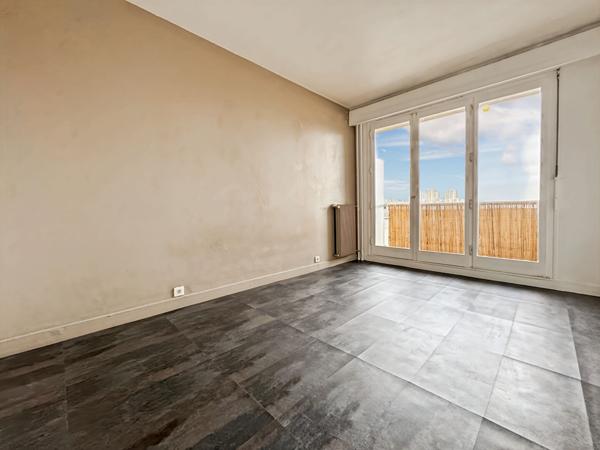 HYPER CENTRE - RESIDENCE DE STANDING - F2