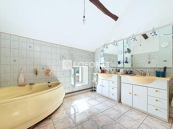 Achat maison Angers - 7 pièce(s) - 187 m² - 379 800 €