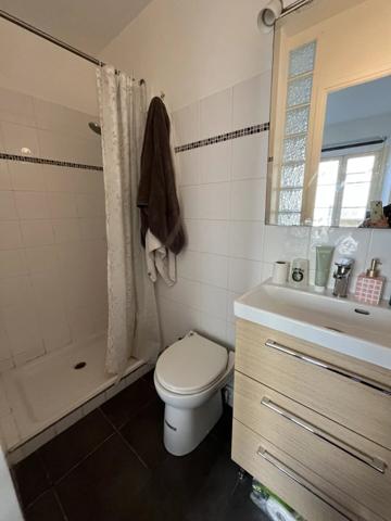 Location                                                      Appartement
                        
                     1 pièces                      19 m2                     à Nice