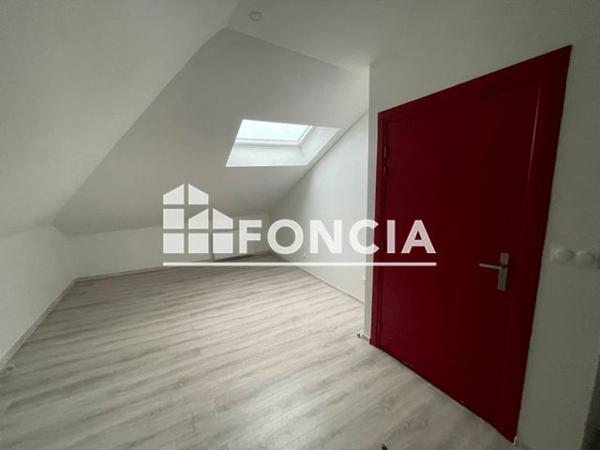 Location Appartement 2 pièces 24.5 m² - 8 RUE DE LA GARE Uckange 57270