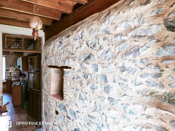 MAISON AU BORD DE L'EAU DANS LE CENTRE DE MORANNES