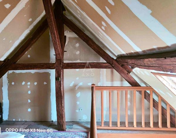 MAISON AU BORD DE L'EAU DANS LE CENTRE DE MORANNES