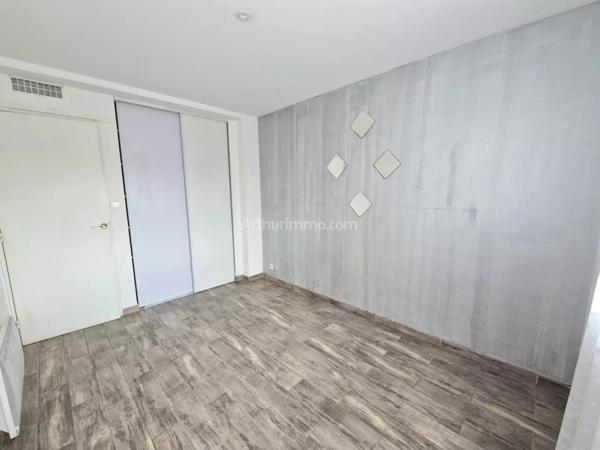 Location Appartement 3 pièces 52 m2 à Draguignan