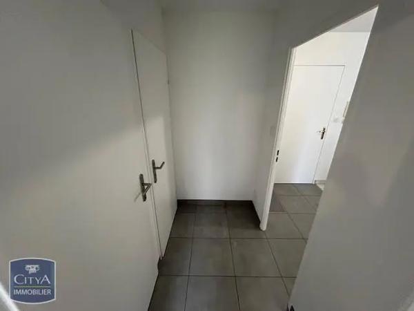 Appartement à louer 2 pièces 43.42m²