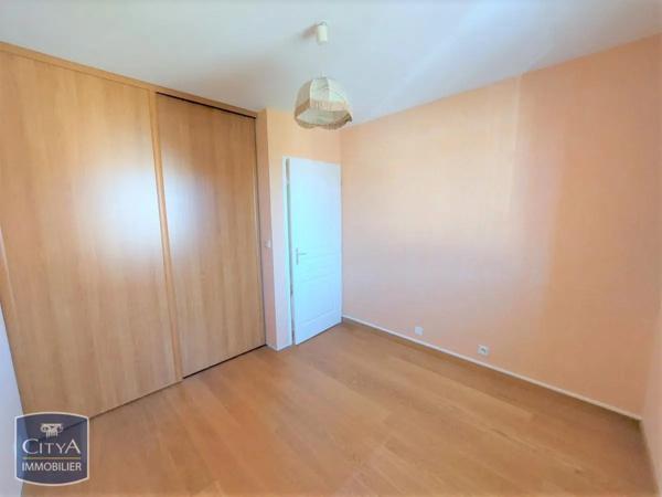 Maison à louer 4 pièces 88m² Pont-du-Château (63430)