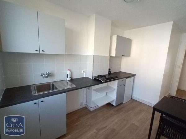 Appartement à louer 2 pièces 43.85m²