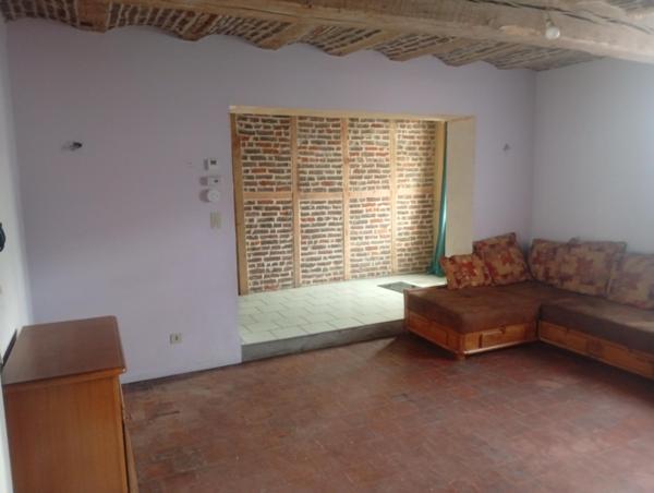 Grande maison de ville avec dépendances