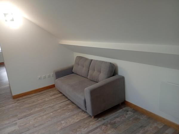 Grande maison de ville avec dépendances