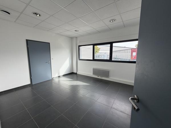 Autre 700 m²