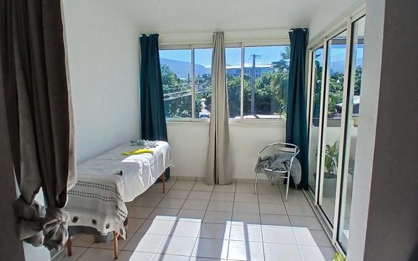 Appartement à vendre    4 pièces • 87 m2 Saint-Pierre