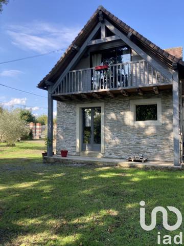 Maison de campagne 10 pièces de 301 m² à Coulans-sur-Gée (72550)