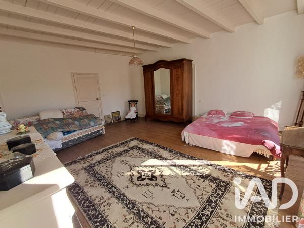 Maison à vendre 7 pièces 183,61 m² Beauvais-sur-Matha