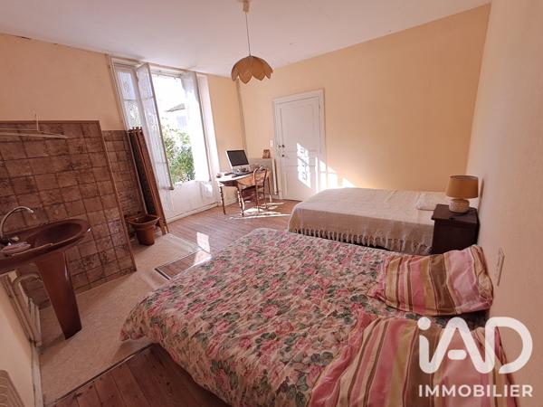 Maison à vendre 7 pièces 183,61 m² Beauvais-sur-Matha