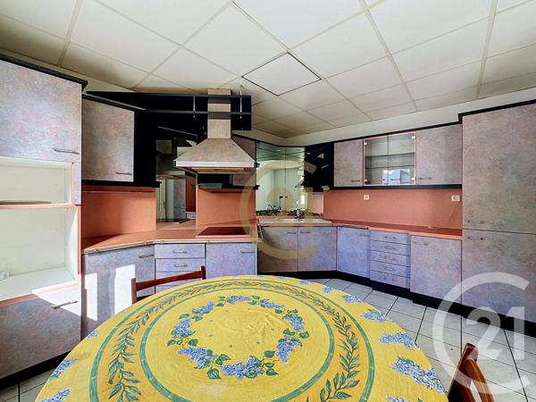 Maison à vendre  5 pièces - 135 m 2   CHAMPAGNEY  - 70