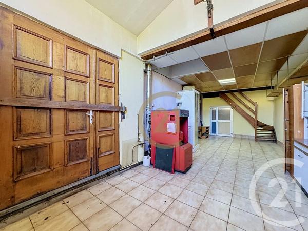Maison à vendre  5 pièces - 135 m 2   CHAMPAGNEY  - 70