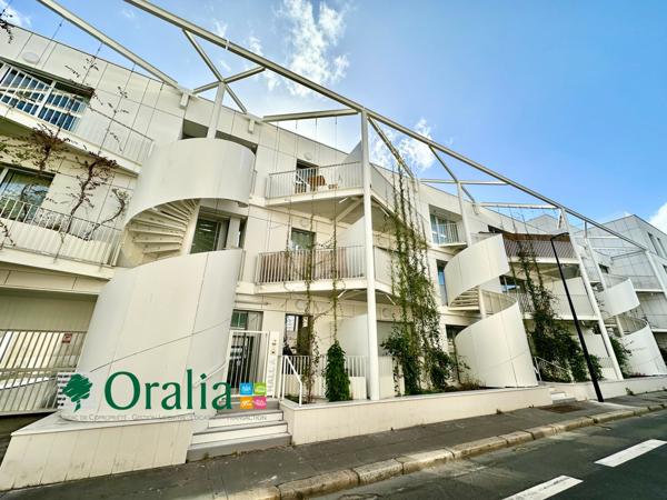 Parking · Location Bordeaux (33000)