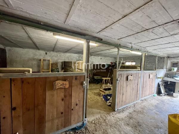 maison individuel à rénover avec grange et joli terrain