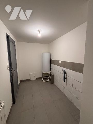 Nouveau mandat, à découvrir en exclusivité à l'office.

Maison entièrement rénovée située sur...