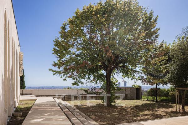 Résidence d'exception sur les hauteurs de Caluire