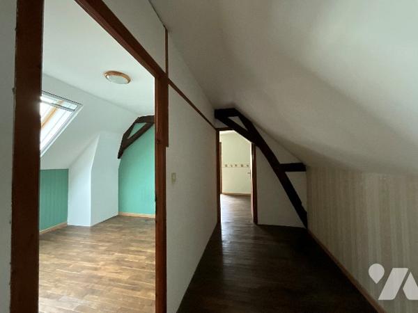 AUZOUER-EN-TOURAINE (37110) - Ensemble immobilier 16 pièces 374 m²