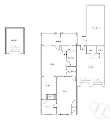 MAISON SEMI-INDIVIDUELLE PAR LE GARAGE