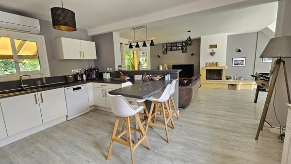 Villa de 188m² à 5 minutes de St André de Cubzac