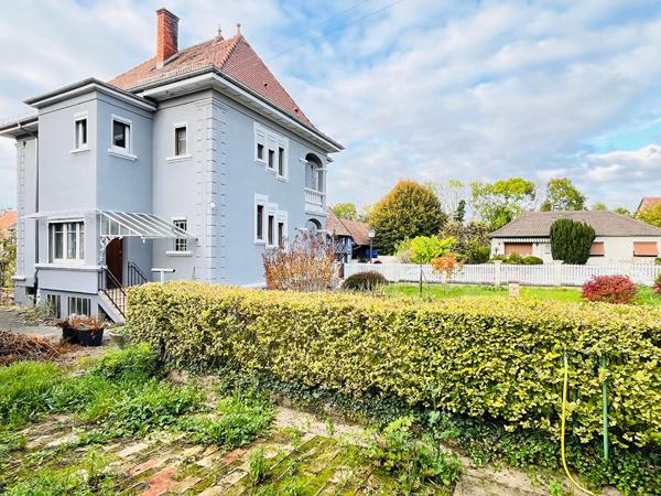 Maison de maître - 6 pièces - 200 m²