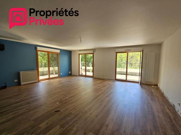Appartement Segre 5 pièce(s) 142 m2