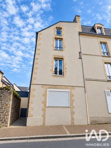 Immeuble à vendre 108 m² Bayeux