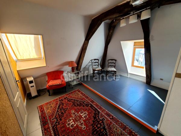 Appartement à vendre 5 pièces LOCHES (37)