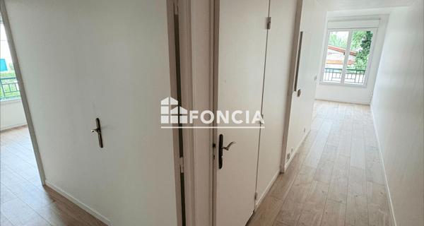 Location Appartement 4 pièces 77.74 m² - Argenteuil 95100