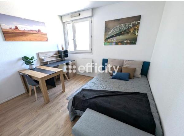 Appartement
         1 pièce
        - 18 m² 126 900 € *