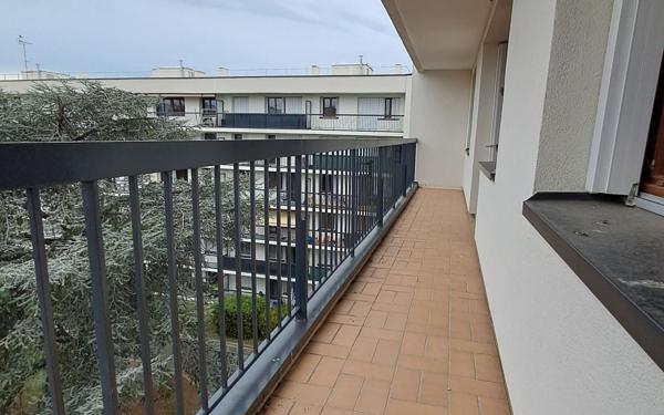 Appartement à vendre    4 pièces •  Corbeil-Essonnes