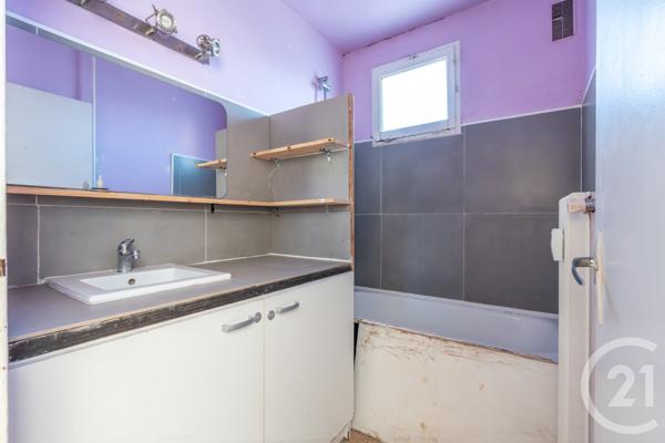 Appartement F4 à vendre  4 pièces - 67,72 m2 LE PLESSIS TREVISE - 94