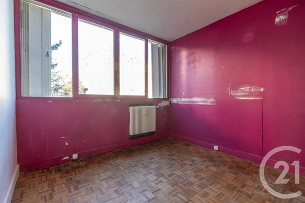 Appartement F4 à vendre  4 pièces - 67,72 m2 LE PLESSIS TREVISE - 94
