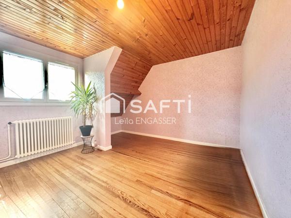 Maison familiale sur sous sol total - Ivry La Bataille