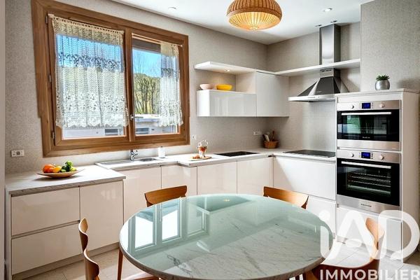 Maison à vendre 4 pièces 140 m² Échirolles
