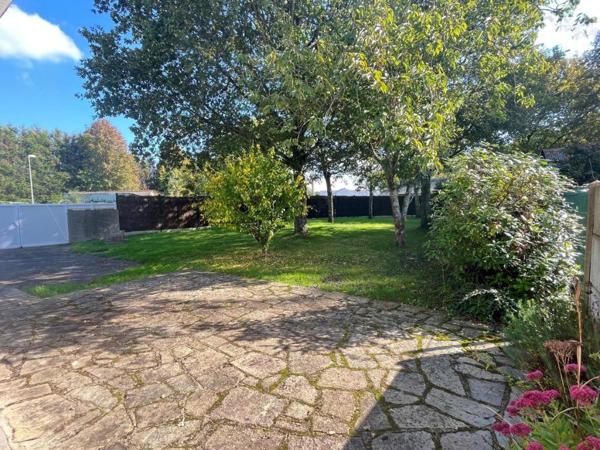 ENTRE MISSILLAC ET LA CHAPELLE DES MARAIS - MAISON SUR TERRAIN DE 1359 M² EN Zone UC