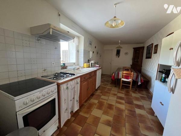 ENTRE MISSILLAC ET LA CHAPELLE DES MARAIS - MAISON SUR TERRAIN DE 1359 M² EN Zone UC