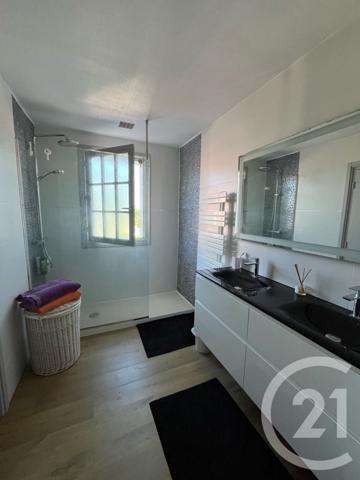 Maison à vendre  11 pièces - 228 m2 URRUGNE - 64