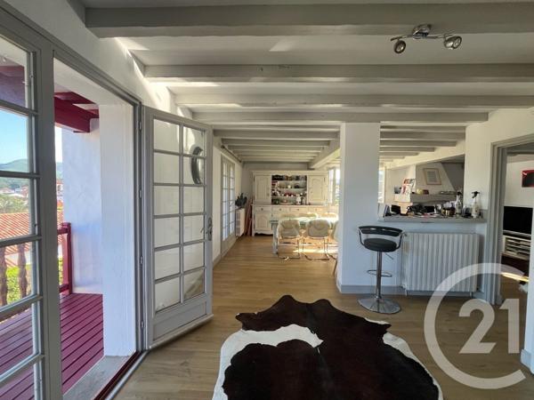 Maison à vendre  11 pièces - 228 m2 URRUGNE - 64