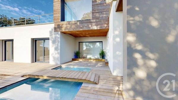 Maison à vendre  6 pièces - 210 m2 SOMMIERES - 30