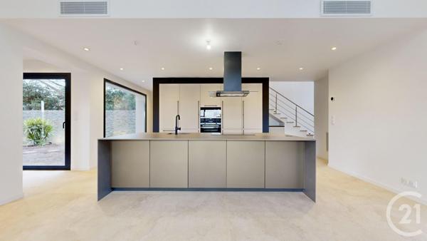 Maison à vendre  6 pièces - 210 m2 SOMMIERES - 30