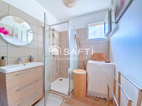 Élégant T4 81m²,Traversant,Terrasse,Vue mer,Garage