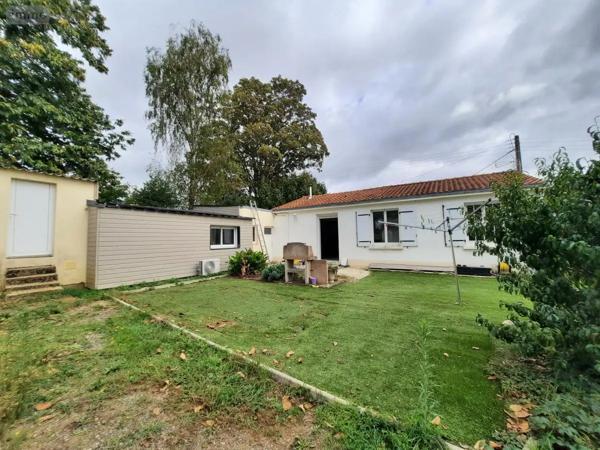 Achat - Maison Challans 85300 5 pièces 97 m 2 570 m 2