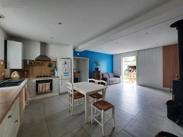 Achat - Maison Challans 85300 5 pièces 97 m 2 570 m 2